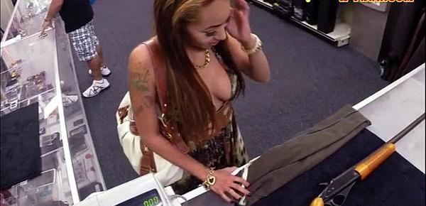  Latina making money by fucking her muff at the pawn shop